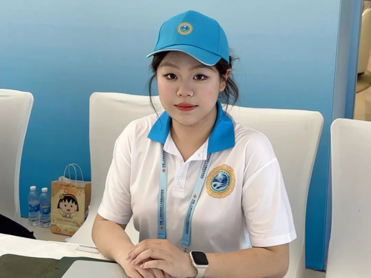 beat365中文版官方网站青年志愿者为上合作组织人工智能合作论坛提供高效服务_fororder_wps_doc_4